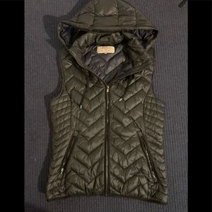 Zara two tone hooded puffer vest